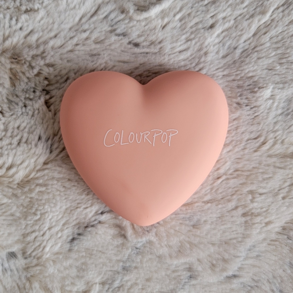 Heart of Gold Heart Shaped Highlighter ColourPop Cosmetics Valentine's Day - Picture 7 of 15